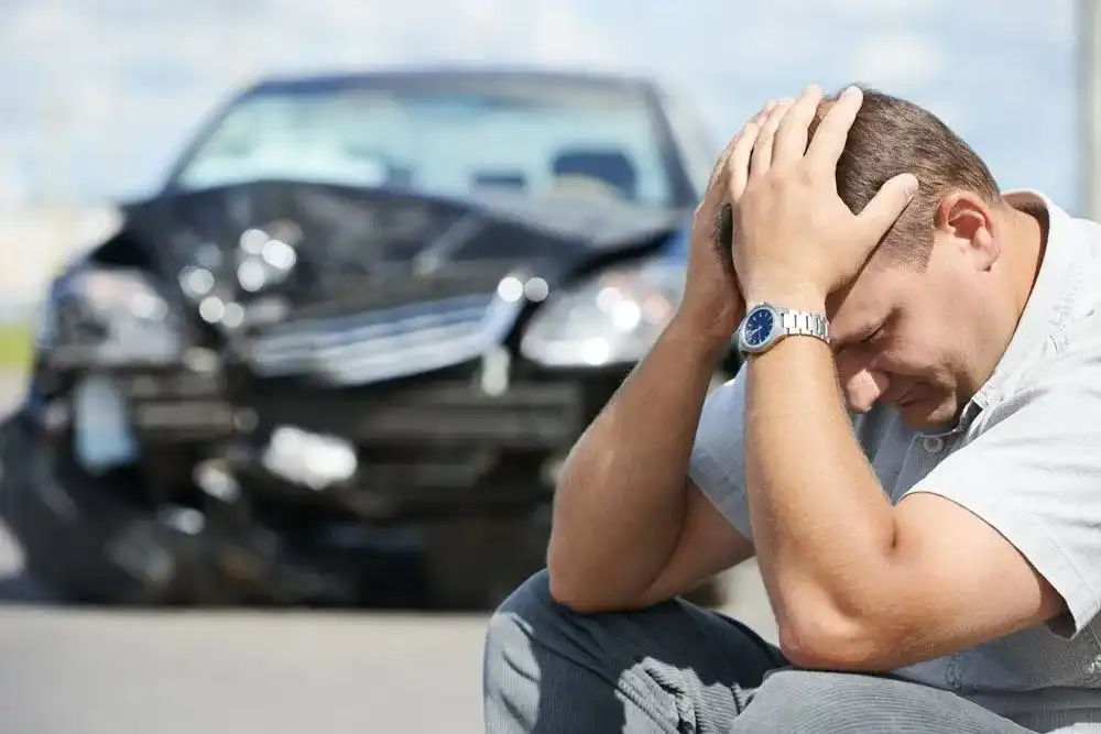 Summer Travel Accidents in NJ: When to See a Chiropractor After a Highway Crash